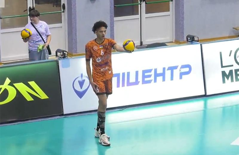 Волейбольна «Решетилівка» програла пёрший півфінальний матч «Епіцентру-Подолянам»