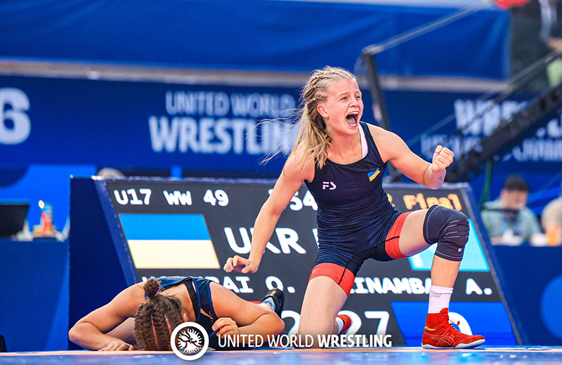 Полтавка Олена Колубай — «срібна» призёрка чемпіонату світу з боротьби U17